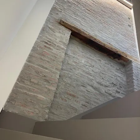 Picasso Centre 1d Apartment *